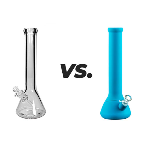 Plastic-bong-vs-Glass-Bong-Which-Is-Best